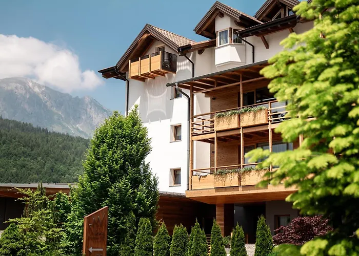 Corona Dolomites Hotel